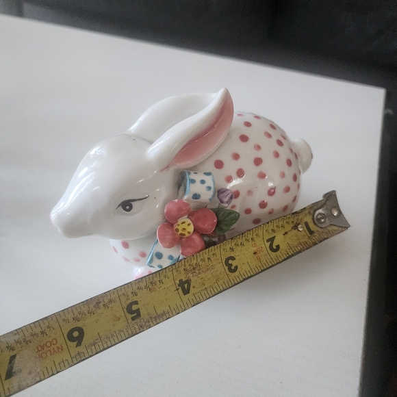 Polka Dot Ceramic Bunny Figurine - Picture 10 of 10